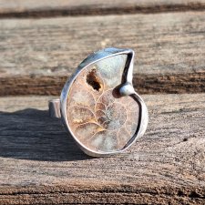 Amonit - pierścionek regulowany