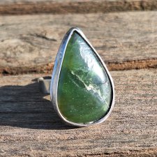Nefryt - pierścionek regulowany