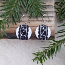 Kolczyki z haftem słowiańskim - czarne