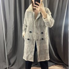 swetro-płaszcz na wiosnę