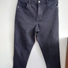 mom jeans, wysoki stan