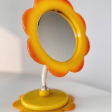 Lusterko kwiatek, którego używał Pan Kleks, klasyk PRL