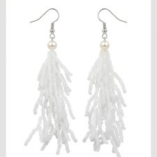Długie Kolczyki Boho z Białych Koralików – Ślubne Kolczyki Chwosty z Perłą
