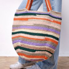 Letnia torebka szydełkowa w paski – torba handmade na ramię