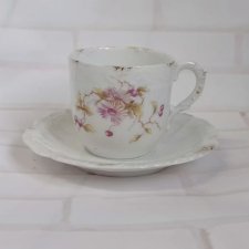 Mała kolekcjonerska filiżanka vintage