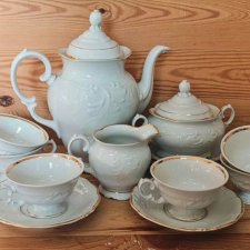 Serwis kawowy Wałbrzych biały ze złoceniami vintage