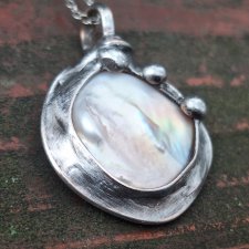 Perła po prostu- wisiorek