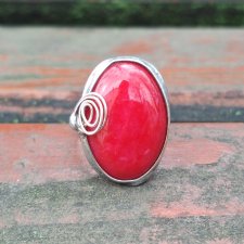 Piekielna czerwień - pierścionek regulowany