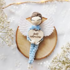 Zawieszka do samochodu: aniołek Jedź ostrożnie - chłopiec