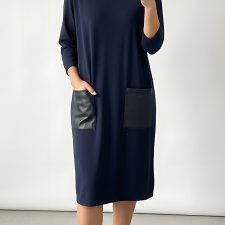 Pudełkowa sukienka z kieszeniami ze skóry (Vk)