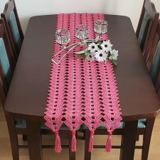 Malinowy bieżnik w stylu boho