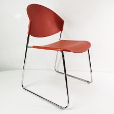 Postmodernistyczne krzesło Delfi, Włochy lata 2005.