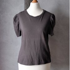 T-shirt brąz bufki crop XS S