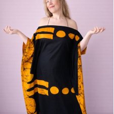 Unikatowa czarna sukienka bawełniana, batikowa z biżuterią