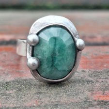 Szmaragd - pierścionek regulowany