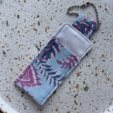 Etui na pomadkę balsam do ust 4