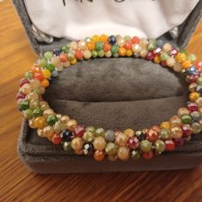 Kolorowa,z błyskiem bransoletka.