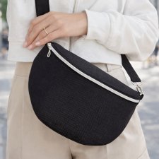 Czarna nerka na ramię z plecionego materiału boho