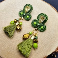 Zielone kolczyki sutasz z chwostami