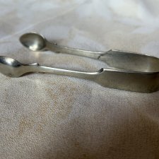 Srebrzone szczypce do cukru sygnowane eleganckie platerowane