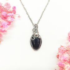 Naszyjnik Noc Kairu stal chirurgiczna wisiorek handmade wirewrapping