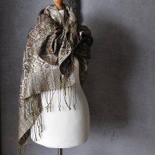 Szal etniczny złoto srebro brązy żakard frędzle