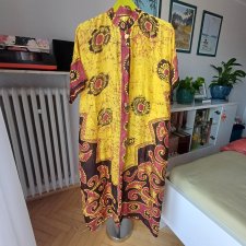 Sukienka z jedwabiu.