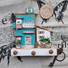 Wieszak turkusowy domek na klucze i drobiazgi no 4