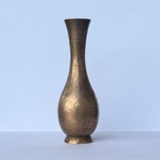 Stary mosiężny flakonik lany mosiądz wazonik