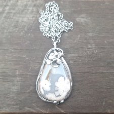 Agat w szarości - wisiorek