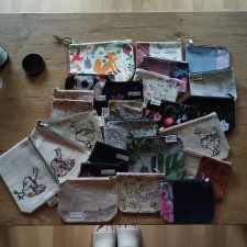 Kosmetyczki saszetki mix