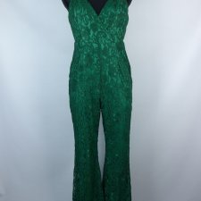 Missguided koronkowy kombinezon flare koronka / 36