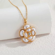 Naszyjnik z perełkami