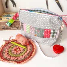 Wiosenne przebudzenie - saszetka do przechowywania