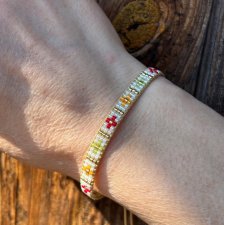 Bransoletka z koralików tkana na krośnie