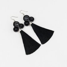 kolczyki z frędzlami frędzle frędzelki czarne długie wiszące wieczorowe eleganckie