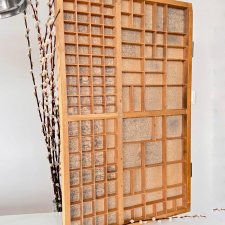 Półka na kolekcje drobnych skarbów, kaszta zecerska