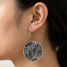 Kwiatowe kolczyki koła