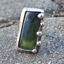 Nefryt - pierścionek regulowany