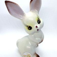 Porcelanowa figurka królik Rumunia lata 50 - 70 XX wieku ręcznie malowana sygnowana