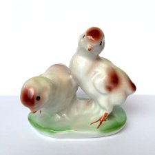 Para kurczaków figurka z porcelany Rumunia retro