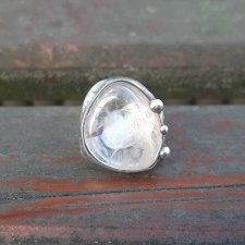 Kryształ górski- pierścionek regulowany
