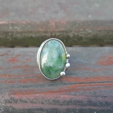 Nefryt -  pierścionek regulowany