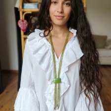 Naszyjnik "Green Earth" - Podwójny Sznur z Zielonym Medalionem