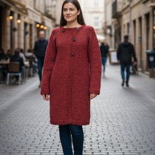 Płaszcz z włóczki