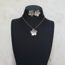 Flower  -  naszyjnik