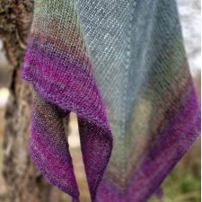 Fiołki w chmurach / puchata