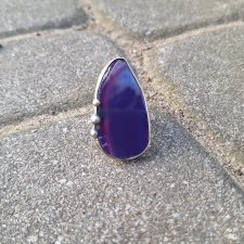 W fiolecie - pierścionek regulowany