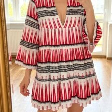 Only nowa sukienka (F, Vw, Vk)