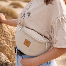 Zamszowa nerka basic Kremowa